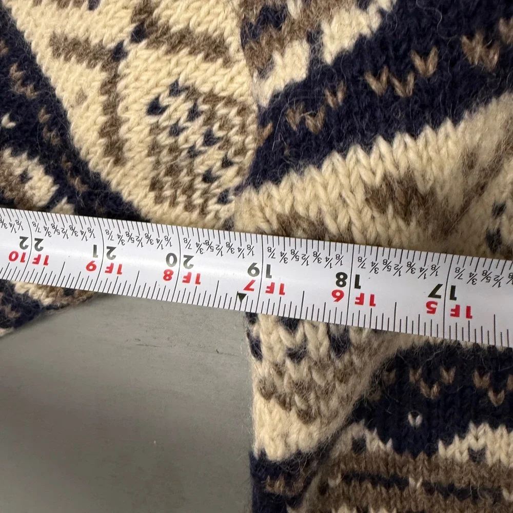Vintage Fair Isle Chunky‎ Knit Sweater Navy Blue Cream Nordic Geometric Crewneck